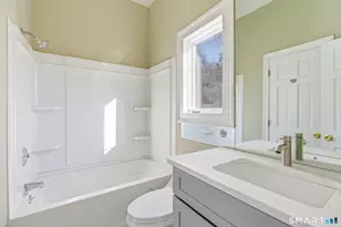 106 C Comstock Hill Ave, Norwalk, CT 06850 - Photo 33