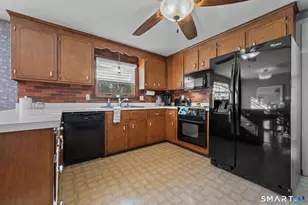 56 Torry Rd, Tolland, CT 06084 - Photo 7