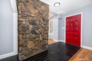 77R Old Stagecoach Rd, Granby, CT 06035 - Photo 9