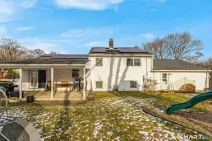 351 Glendale Dr, Bristol, CT 06010 - Photo 37