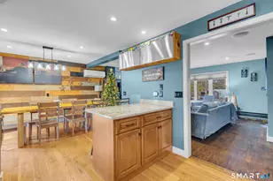 351 Glendale Dr, Bristol, CT 06010 - Photo 11