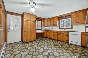 205 Browning Rd, Norwich, CT 06360 - Photo 7