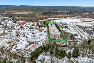 1261 Norwich Rd, Plainfield, CT 06374 - Photo 1