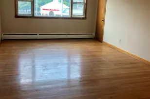 910 Boston Post Rd, West Haven, CT 06516 - Photo 3