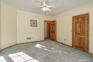 95 Ash Dr, Hamden, CT 06518 - Photo 25