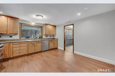 40 Homestead Lane, Avon, CT 06001 - Photo 3