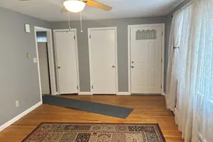 33 Spring St, Wallingford, CT 06492 - Photo 5