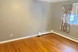 33 Spring St, Wallingford, CT 06492 - Photo 11