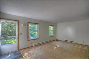 26 Dartmouth Dr, Groton, CT 06355 - Photo 3