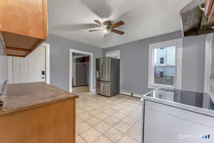 146 Charles St, Waterbury, CT 06708 - Photo 5