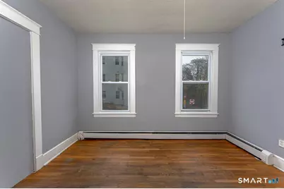 146 Charles Street, Waterbury, CT 06708 - Photo 9