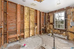 1906 Albany Ave, West Hartford, CT 06117 - Photo 17