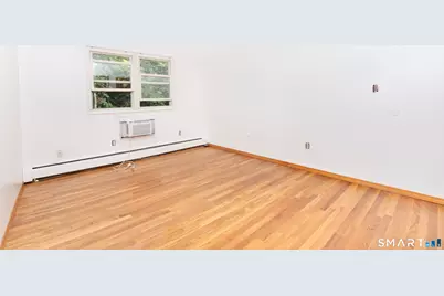 153 Cherry Hill Drive #2B, Bridgeport, CT 06606 - Photo 11