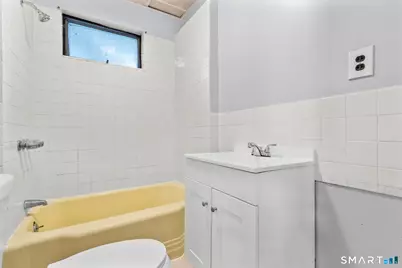 73 South Street, Waterbury, CT 06706 - Photo 15