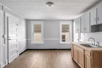 73 South Street, Waterbury, CT 06706 - Photo 5