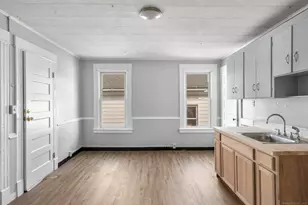 73 South St, Waterbury, CT 06706 - Photo 5