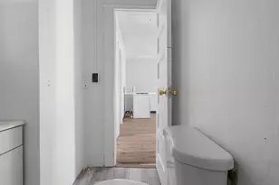 73 South St, Waterbury, CT 06706 - Photo 7