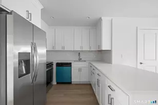 29 Village Rd, Milford, CT 06460 - Photo 7