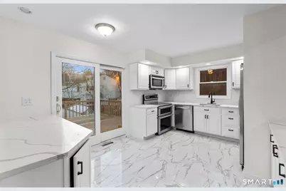 49 Sleepy Hollow Drive, Danbury, CT 06810 - Photo 7