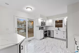 49 Sleepy Hollow Dr, Danbury, CT 06810 - Photo 7