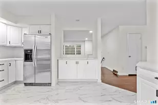 49 Sleepy Hollow Dr, Danbury, CT 06810 - Photo 9