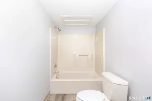 95 Candlewood Dr, South Windsor, CT 06074 - Photo 17