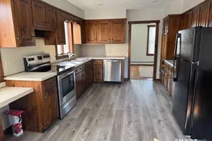 18 Cleveland St, Stonington, CT 06379 - Photo 1