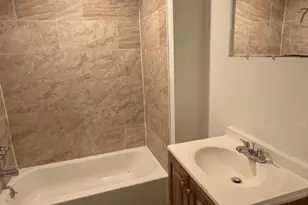 390 Willow St, Waterbury, CT 06710 - Photo 15