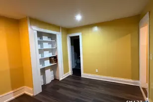 390 Willow St, Waterbury, CT 06710 - Photo 17