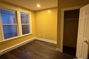 390 Willow St, Waterbury, CT 06710 - Photo 21