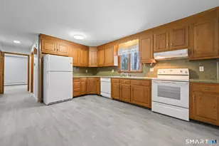 50 Woodhaven Dr, Burlington, CT 06013 - Photo 5