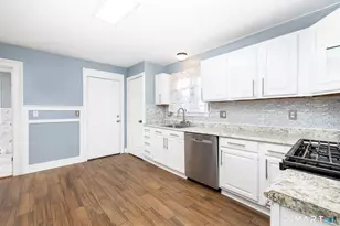 74 Pierpont St, Waterbury, CT 06708 - Photo 23