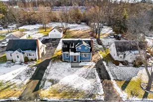 247 Chester St, East Hartford, CT 06108 - Photo 3