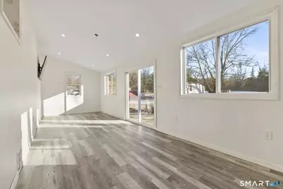 247 Chester Street, East Hartford, CT 06108 - Photo 17