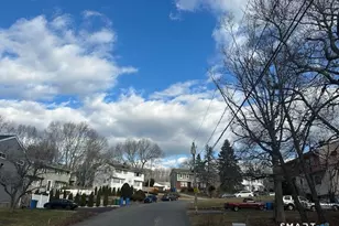 92 Glenstone Rd, Waterbury, CT 06705 - Photo 5