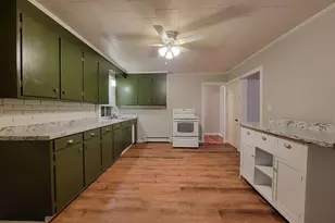 344 Boswell Ave, Norwich, CT 06360 - Photo 3