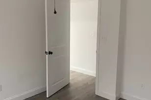 13 Railroad Ave, Beacon Falls, CT 06403 - Photo 5