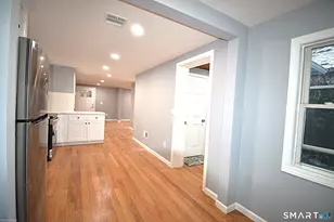 17 Railroad Ave, Farmington, CT 06085 - Photo 5