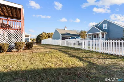 7 Pettit Drive, Meriden, CT 06451 - Photo 5