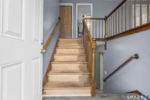 7 Pettit Dr, Meriden, CT 06451 - Photo 7