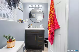 7 Pettit Dr, Meriden, CT 06451 - Photo 31