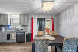 7 Pettit Dr, Meriden, CT 06451 - Photo 15