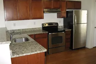 41 Grand St, Danbury, CT 06810 - Photo 3