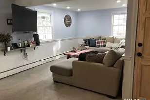 14 Ivy Ln, Wethersfield, CT 06109 - Photo 13