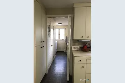 14 Ivy Lane, Wethersfield, CT 06109 - Photo 9