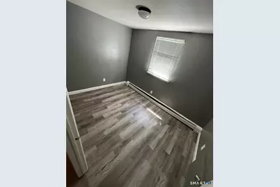 275 Lexington Avenue #2nd, Bridgeport, CT 06604 - Photo 5