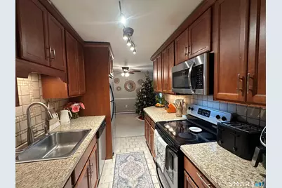 1 Linden Street #APT A-9, Norwalk, CT 06851 - Photo 5