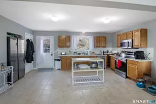 91 Insalaco Dr, Windham, CT 06280 - Photo 3