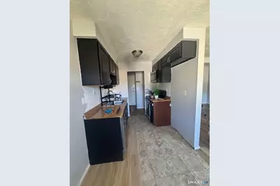 250 North Bishop Avenue #APT 19, Bridgeport, CT 06610 - Photo 1