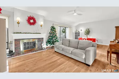 98 Heritage Village #A, Southbury, CT 06488 - Photo 11